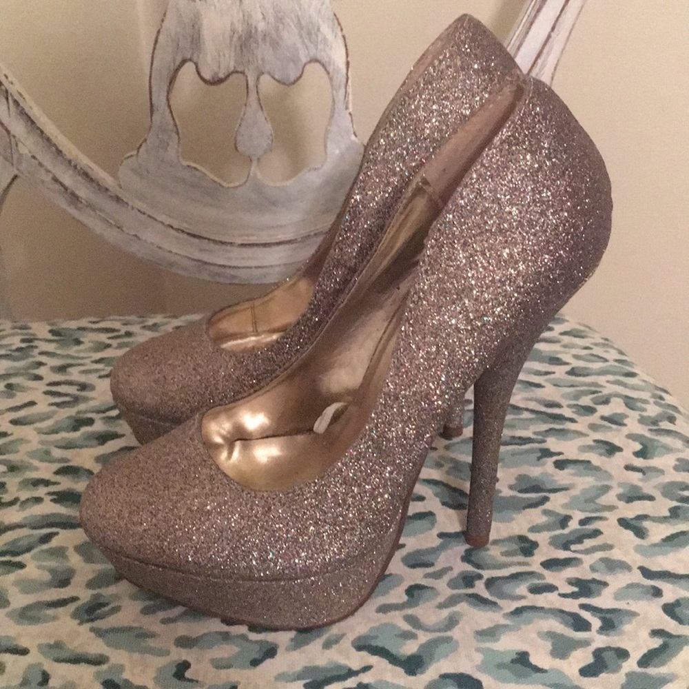 Forever 21 Glitter heels